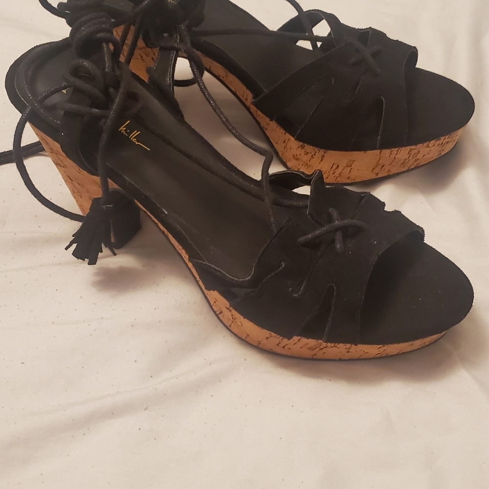 Nicole Miller Lace ups